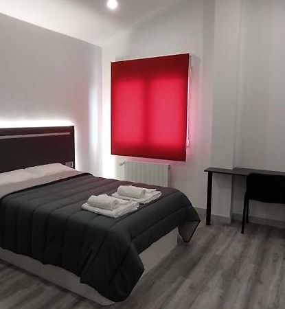 Hotel Alojamientos Aviche 6 サンタンデール エクステリア 写真