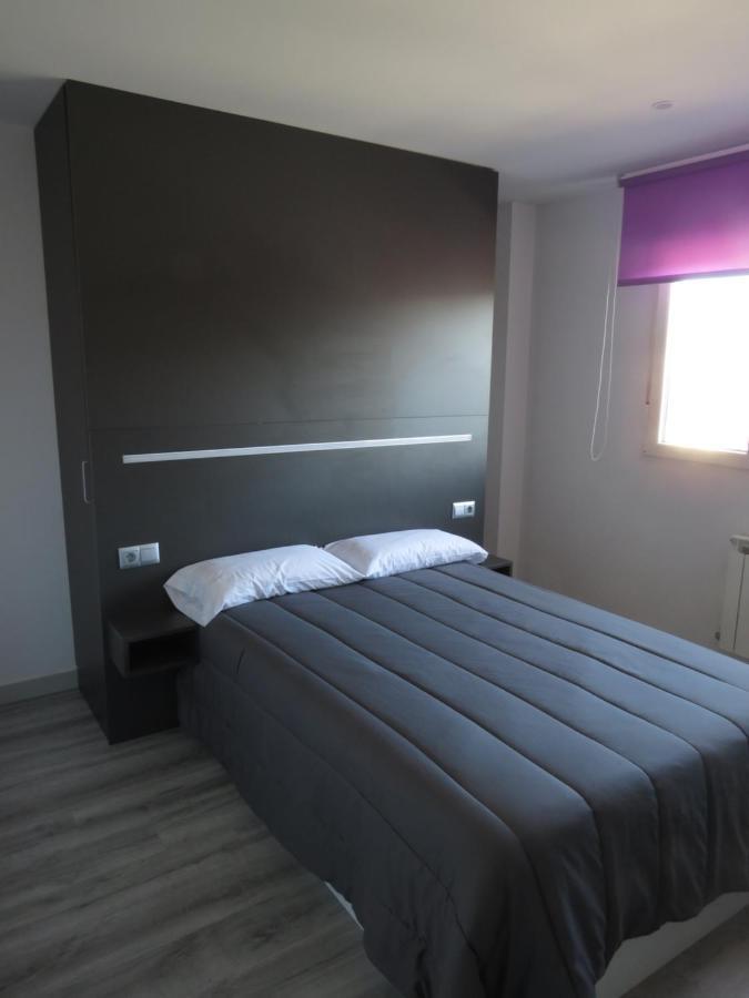 Hotel Alojamientos Aviche 6 サンタンデール エクステリア 写真
